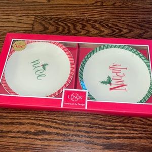 Lenox . New naughty & nice party plates.